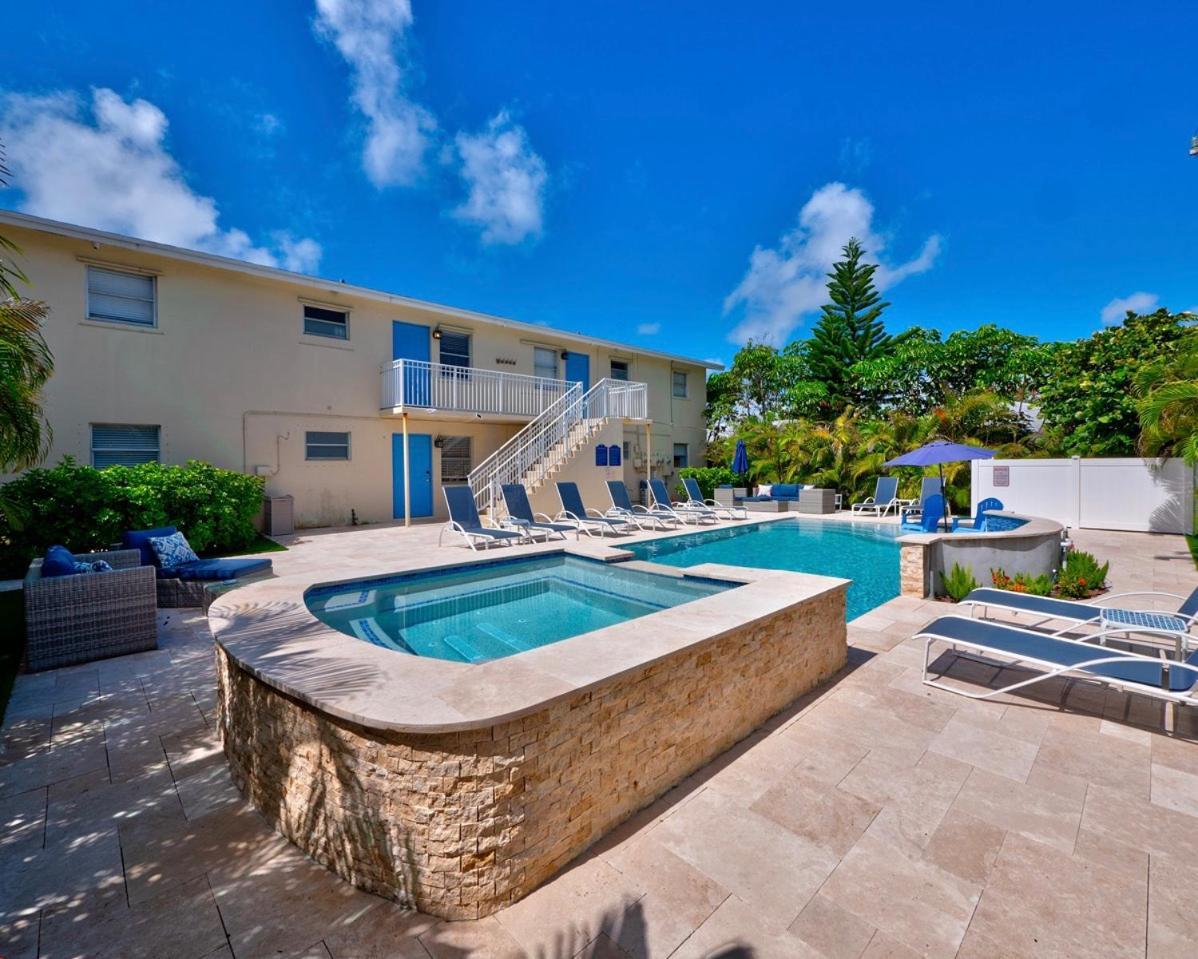 Beautiful 1 Bedroom Steps To The Beach! West Palm Beach Exterior foto